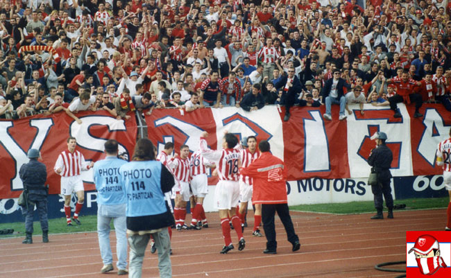 gal/2001-2002/partizan_zvezda/derbi9.jpg