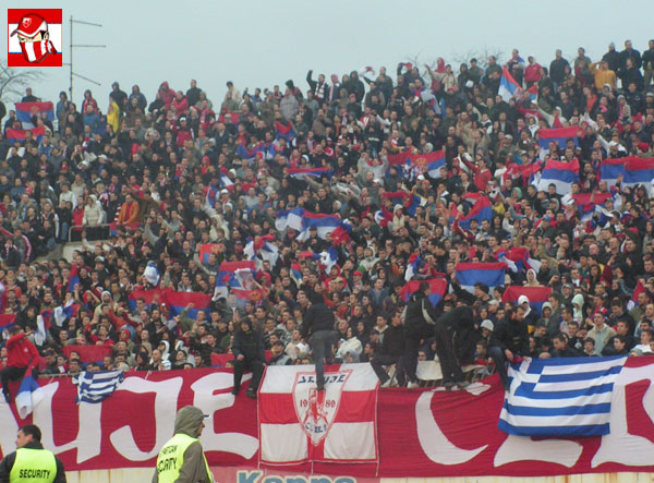 gal/2007-2008/partizan_cz_133_derbi/delije5.jpg