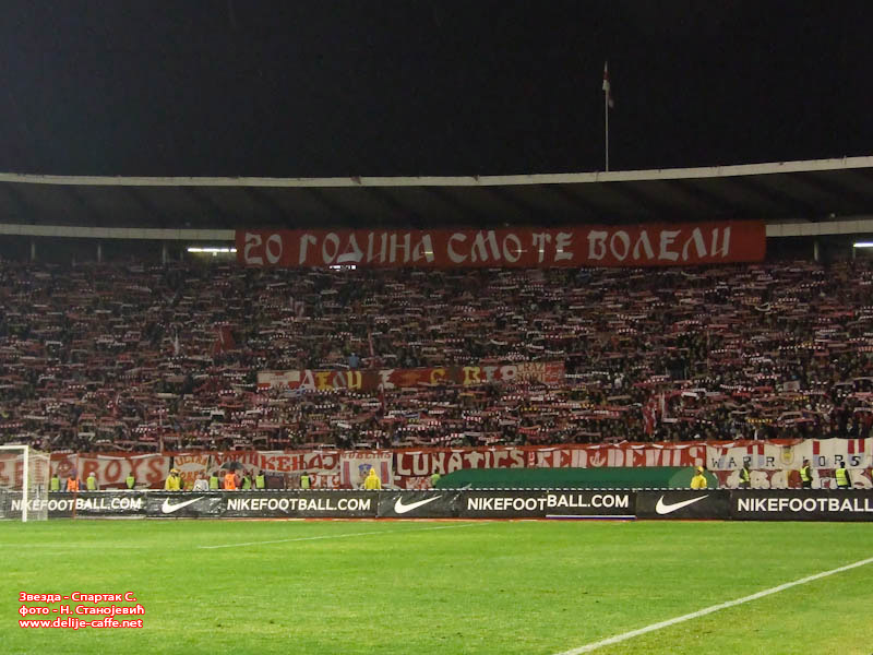 gal/2009-2010/CZ_spartak/delije04.jpg