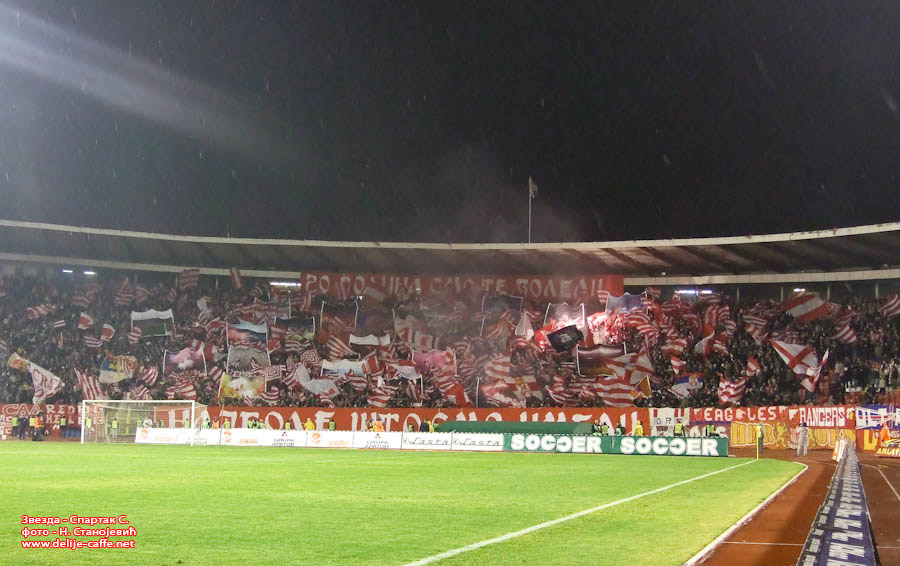 gal/2009-2010/CZ_spartak/delije10.jpg