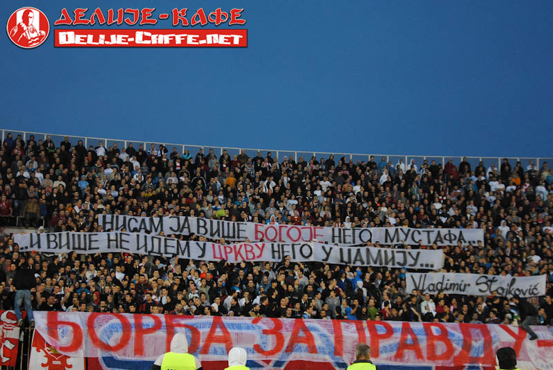 gal/2010-2011/partizan_CZ_kup/delije09.jpg